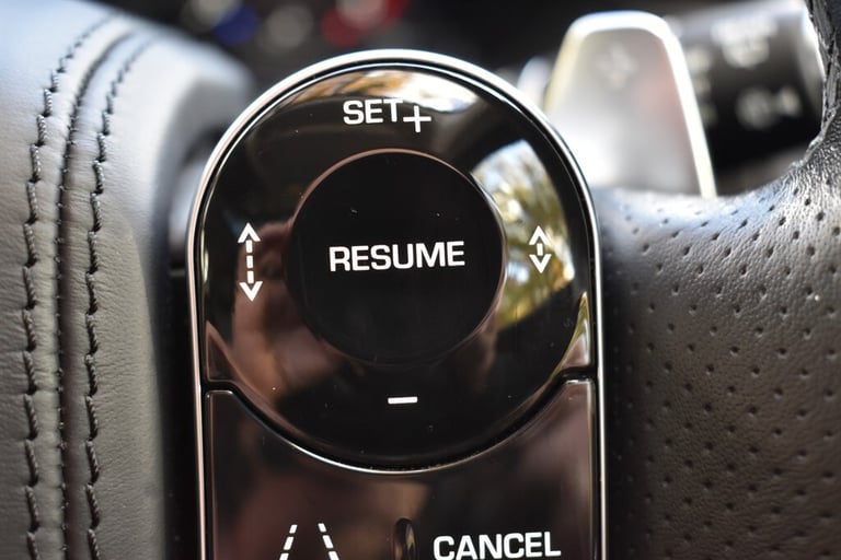 2017 Land Rover Range Rover Velar HSE+MEGA SPECIFICATION!!! Estate Diesel Automatic