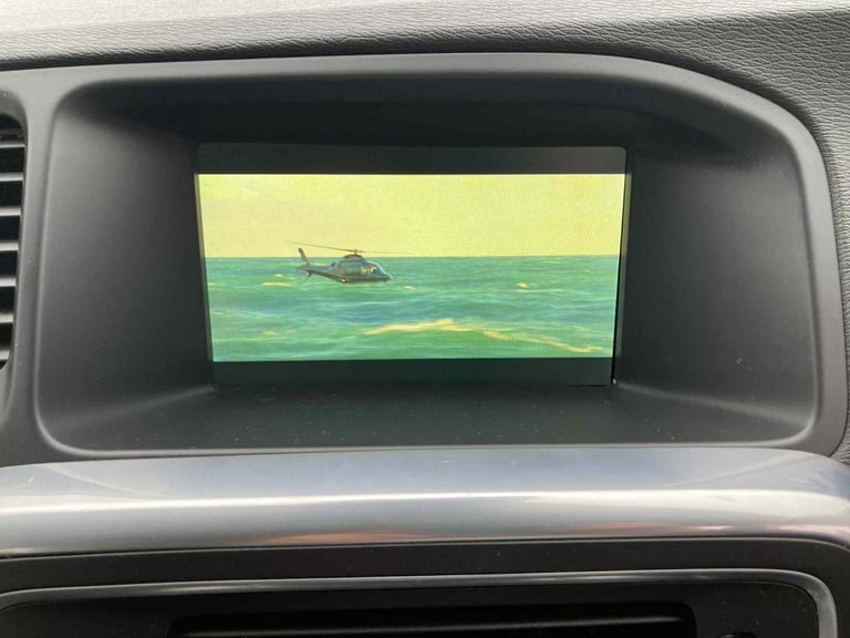 2016 65 Volvo V60 Cross Country 2.0 D4 190 LUX NAV, Manual, 4WD, S/S, Just £35 Tax!