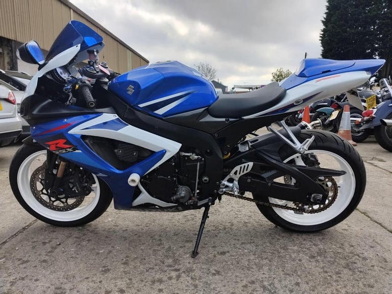 2007 07 SUZUKI GSXR 750 K7 GSXR750 CLEAN BLUE SPORT BIKE SUPER SPORT NEW MOT 