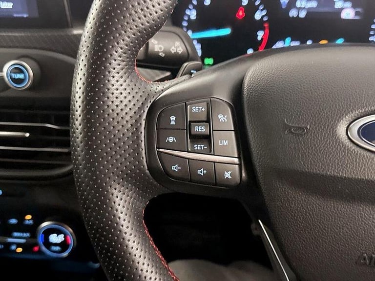 2019 Ford Focus 1.5 EcoBoost 182 ST-Line X 5dr Auto ESTATE PETROL Automatic