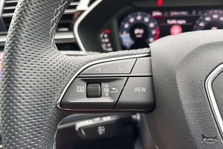 2024 Audi Q3 35 TFSI S Line 5dr S Tronic [Leather] ESTATE PETROL Automatic
