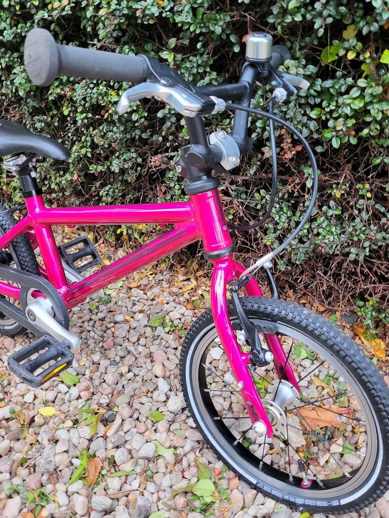 Islabike CNOC 14 kids bike for sale. Pink