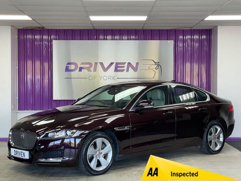 2017 Jaguar XF 2.0d Portfolio Saloon 4dr Diesel Auto Euro 6 (s/s) (180 ps) Saloon Diesel Automatic