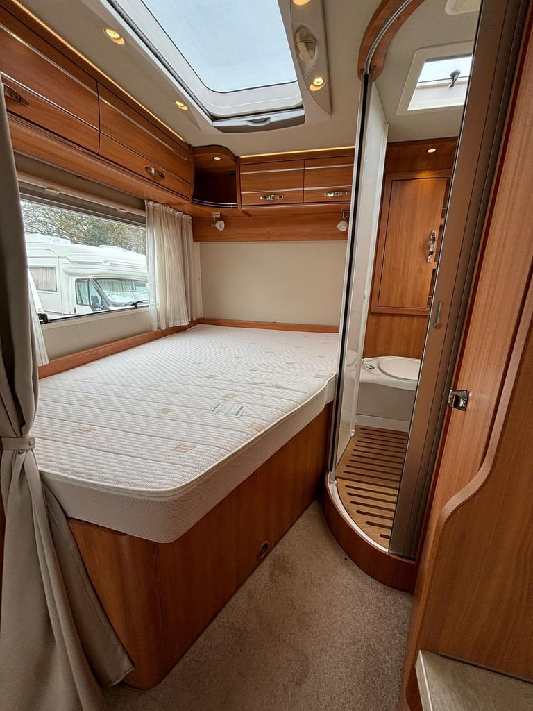 Hymer T554 CL 4 Berth 2016 Fixed Bed Motorhome For Sale 