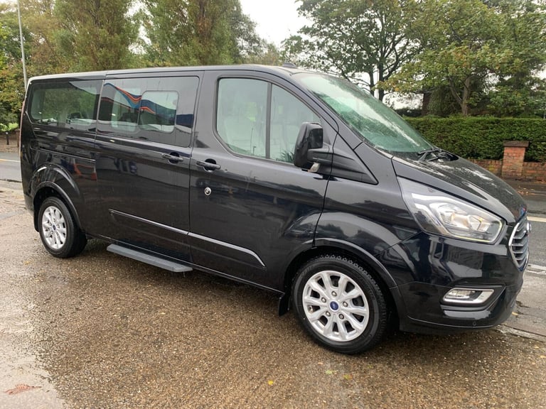 2022 Ford Tourneo Custom 2.0 320 EcoBlue Titanium Minibus Double Cab 5dr Diesel Manual L2 Euro 6 ...