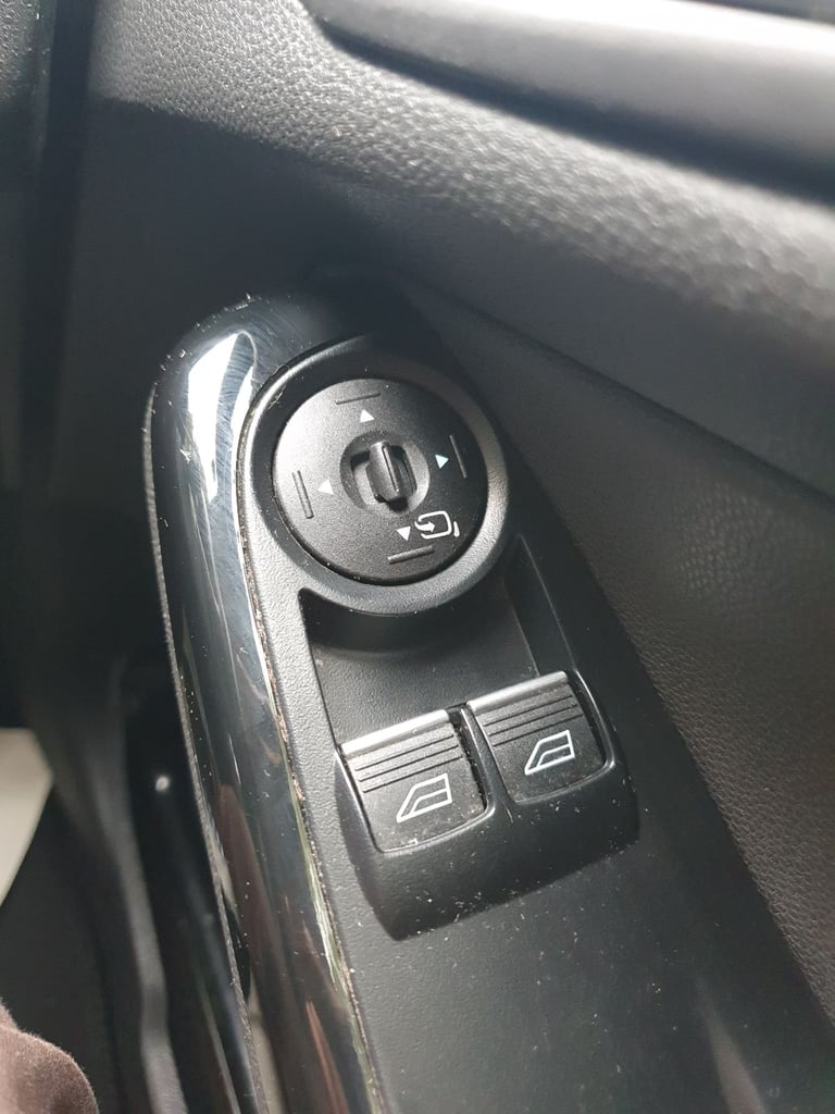Ford, FIESTA, 2015, Manual, Titanium 998 (cc), 5 doors