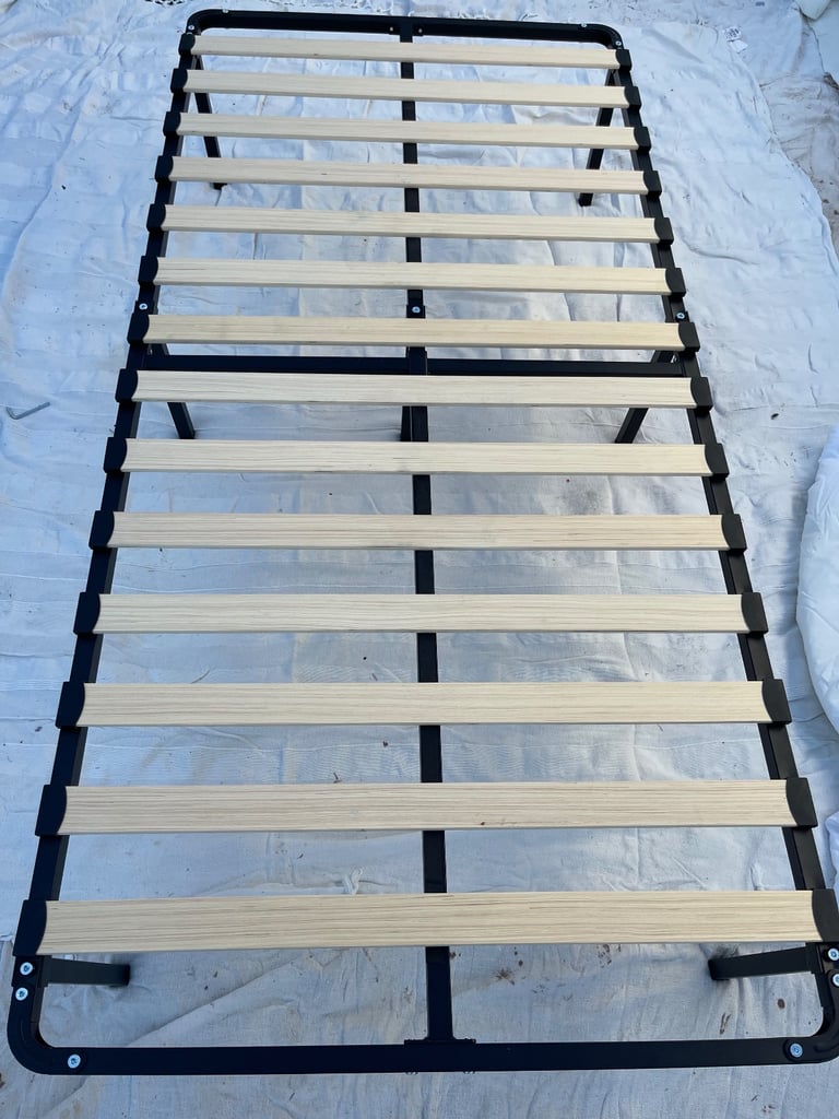Single Guest Bed. Great Condition 
