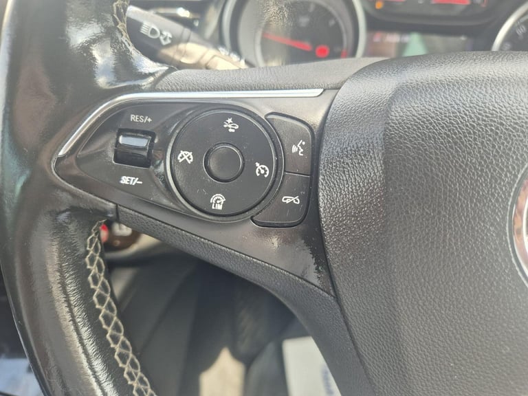 2016 Vauxhall Corsa 1.4i ecoFLEX Limited Edition Euro 6 5dr Petrol