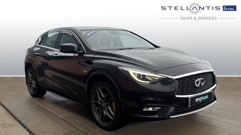 2016 Infiniti Q30 2.2d Premium Hatchback 5dr Diesel DCT Euro 6 (s/s) (170 ps) Hatchback Diesel Au...