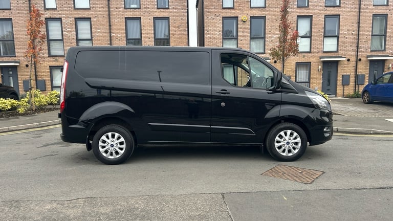 2023 Ford Transit Custom 280 L1 Diesel Fwd 2.0 EcoBlue 130ps Low Roof Limited Van Van Diesel Manual