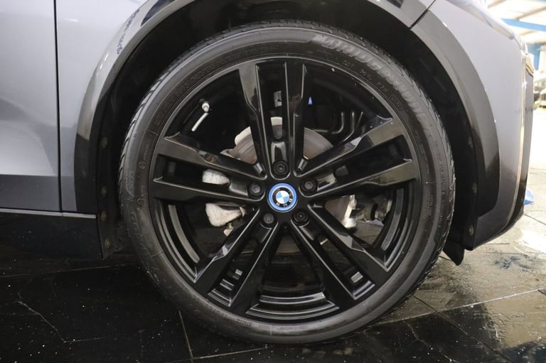 2022 BMW i3 42.2kWh S 5dr Auto (20 inchALLOYS, HEATED SEATS) Hatchback Automatic