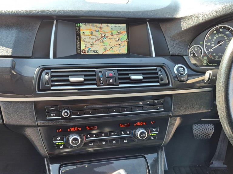 2015 BMW 5 Series 2.0 520i SE Auto Euro 6 (s/s) 4dr SALOON Petrol Automatic