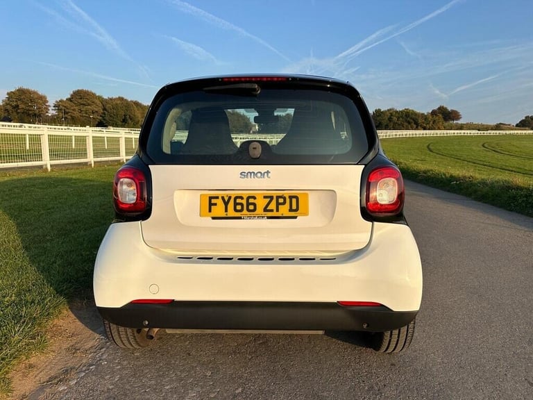 2016 smart fortwo 1.0 Passion 2dr Auto COUPE Petrol Automatic