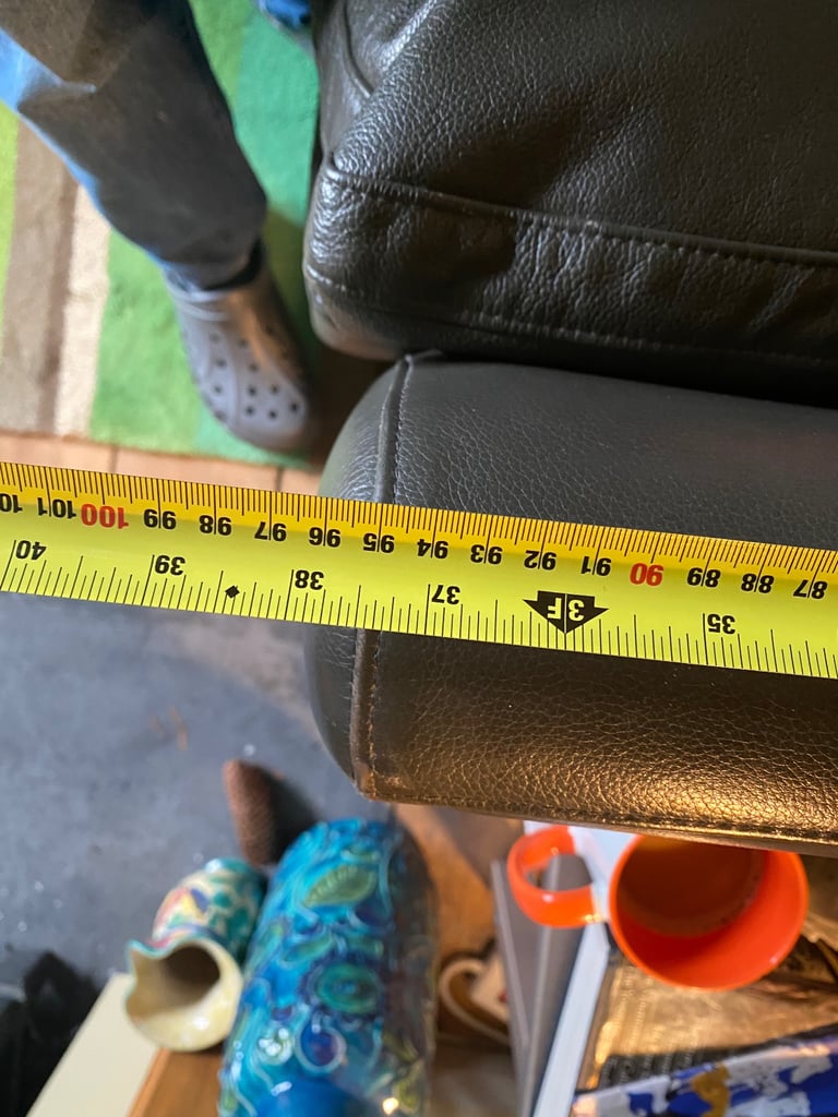 Multiyork ‘Diplomat’ Leather Sofa