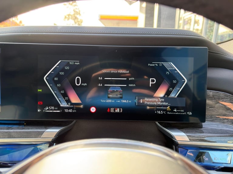 2025 BMW 7 Series 3.0 750e 22.1kWh Excellence Saloon 4dr Petrol Plug-in Hybrid Auto xDrive Eu SAL...