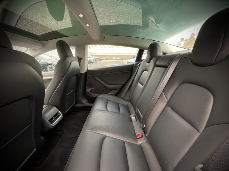 2022 Tesla Model 3 Performance AWD 4dr [Performance Upgrade] Auto SALOON ELECTRIC Automatic