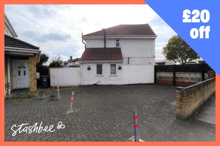 Parking Space to rent in Ilford (IG2) | Stashbee