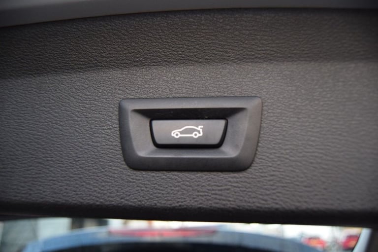 2016 BMW X1 2.0 20i xLine SUV 5dr Petrol Auto xDrive Euro 6 (s/s) (192 ps) ESTATE Petrol Automatic