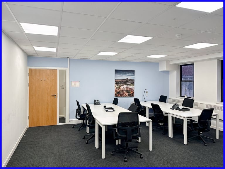 Newcastle - NE1 1EE, Open plan office space for 15 people at Cloth Market