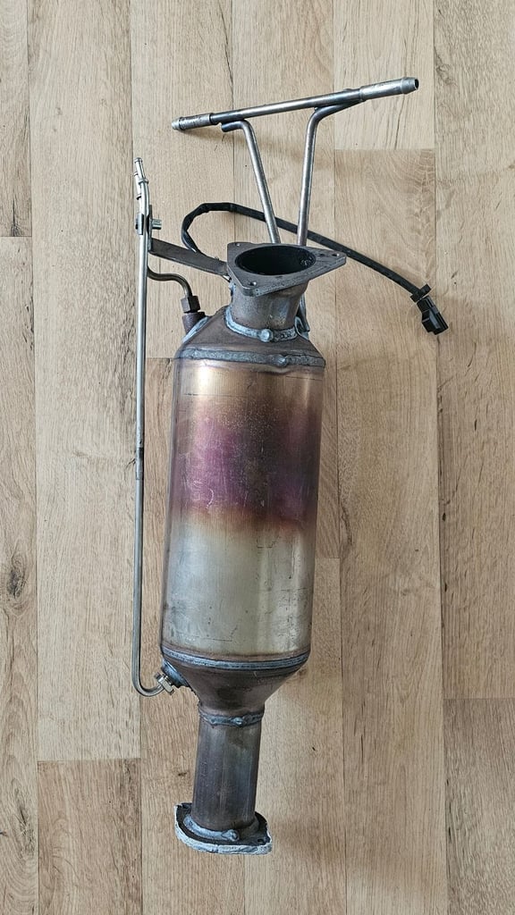 image for Volvo XC90 D5 Diesel Particulate Filter (DPF) – Brand New, Unused – Fits D5 185 Geartronic Auto