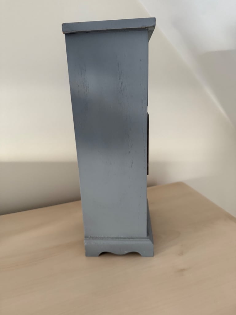 Gorgeous table top drawer set for jewellery or just bit and bobs