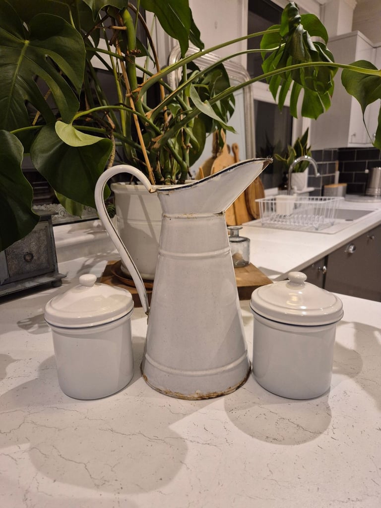 Vintage enamel jug and 2 enamel pots