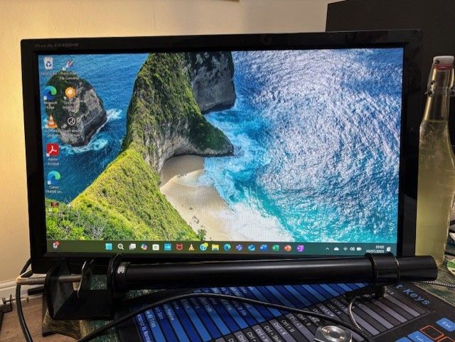 image for IIYAMA B2283HS 22” HDMI MONITOR, WITH ADJUSTABLE ARM DESK MOUNT [F]