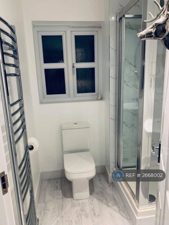 3 bedroom house in Christie Lane, Salford, M7 (3 bed) (#2668002)