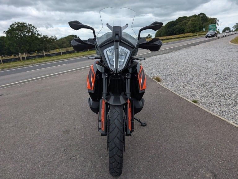 2021 KTM 890 ADVENTURE