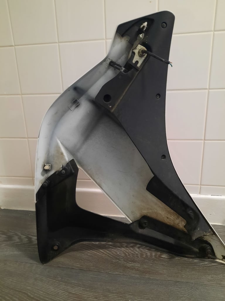 Cbr125R left side panel