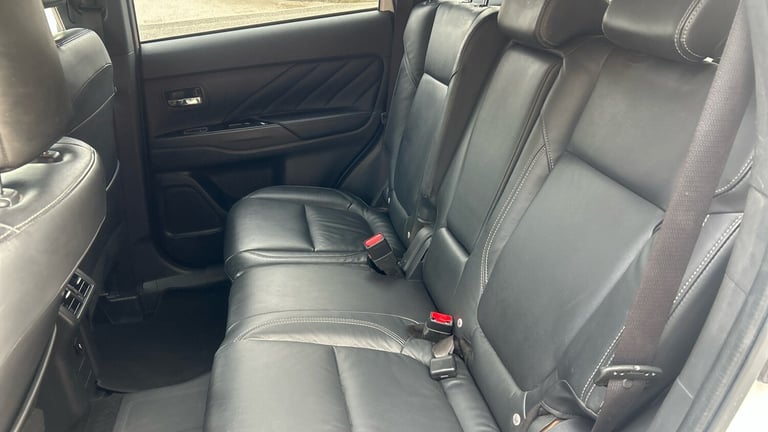 2019 Mitsubishi Outlander 2.4 PHEV Dynamic Safety 5dr Auto Estate Estate Hybrid Automatic