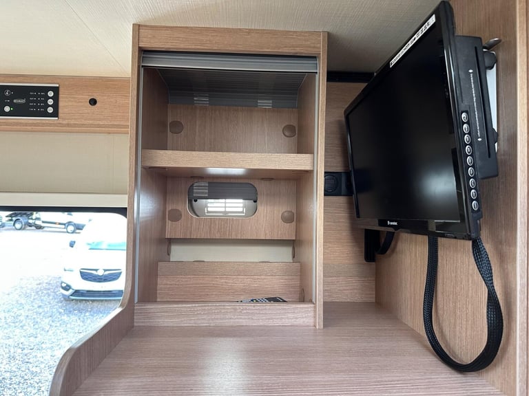  Dethleffs Sunlight T65 S-A Diesel Automatic