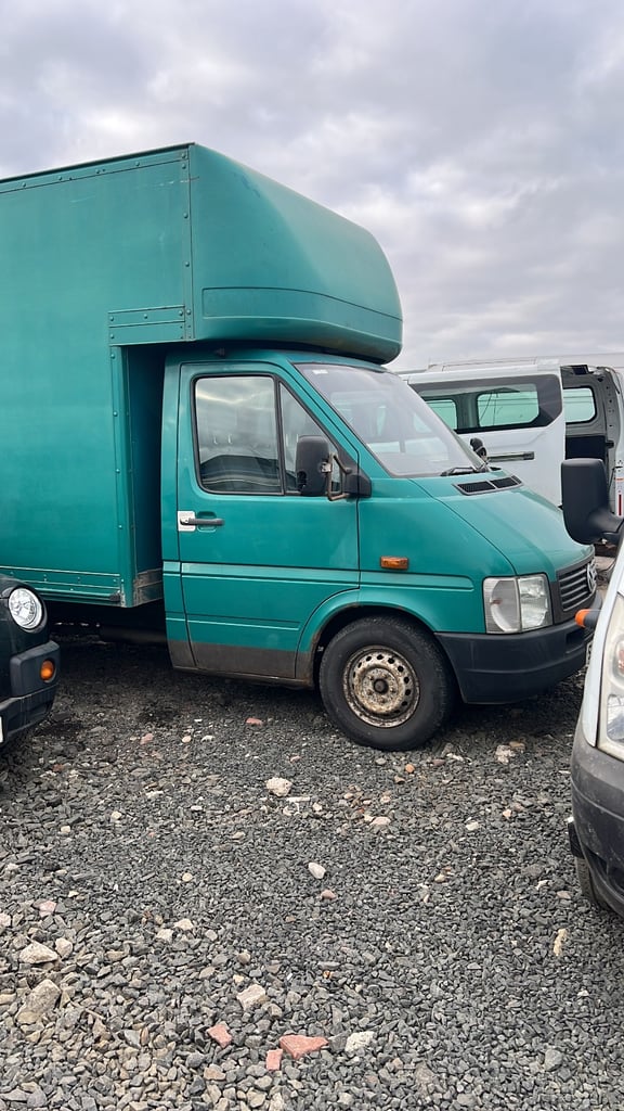 Mercedes sprinter side door front back door seat bonnet wheel available 