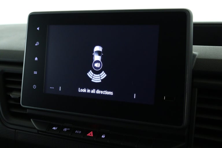 2025 Renault Trafic LL30 Blue dCi 130 Advance [Safety] Crew Van WINDOW VAN DIESEL Manual