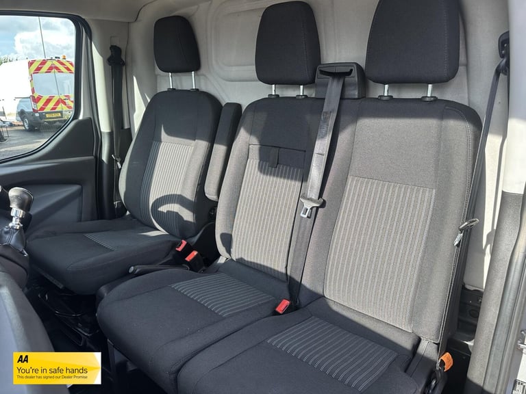 2016 Ford Transit Custom 2.0 TDCi 130ps Low Roof Trend Van PANEL VAN DIESEL Manual