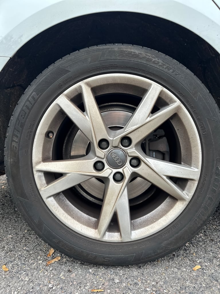 Audi, A4, Saloon, 2017, Manual, 1395 (cc), 4 doors