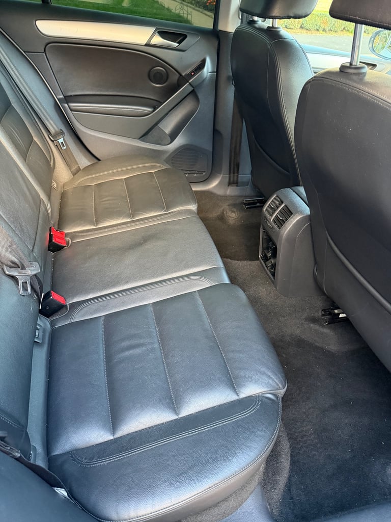 Volkswagen, GOLF, Hatchback, 2012, Manual, 1968 (cc), 5 doors