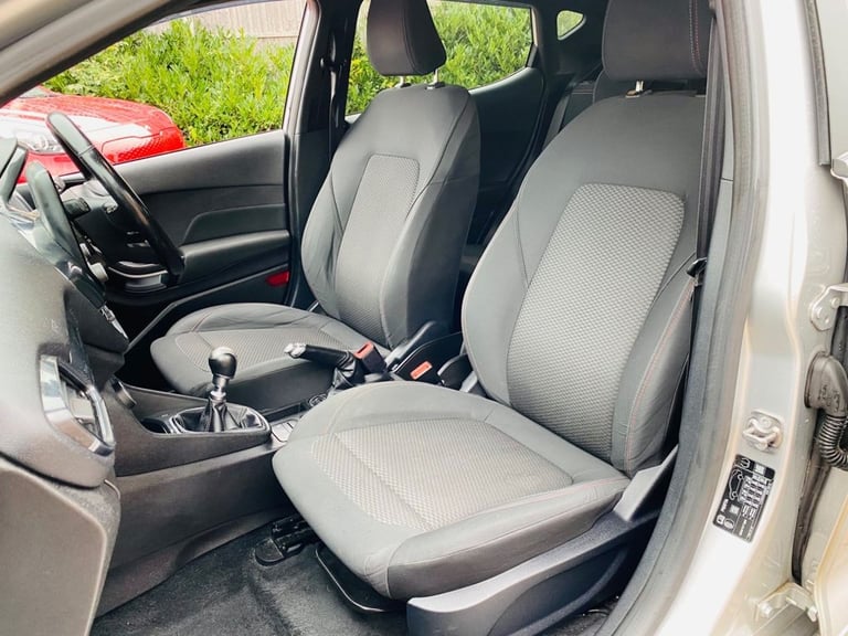 2019 Ford Fiesta 1.5 TDCi ST-Line Hatchback 5dr Diesel Manual Euro 6 (s/s) (120 ps) Hatchback Die...