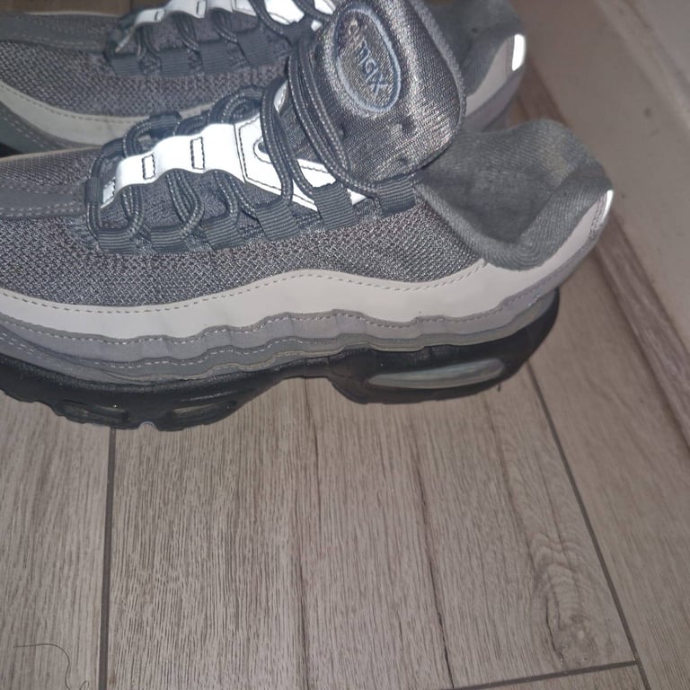 image for Nike airmax 95s size 5