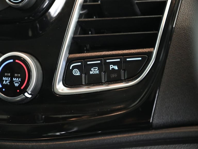 2023 Ford Transit Custom 2.0 300 EcoBlue Limited Panel Van 5dr Diesel Manual L2 H1 Euro 6 (s/s) (...