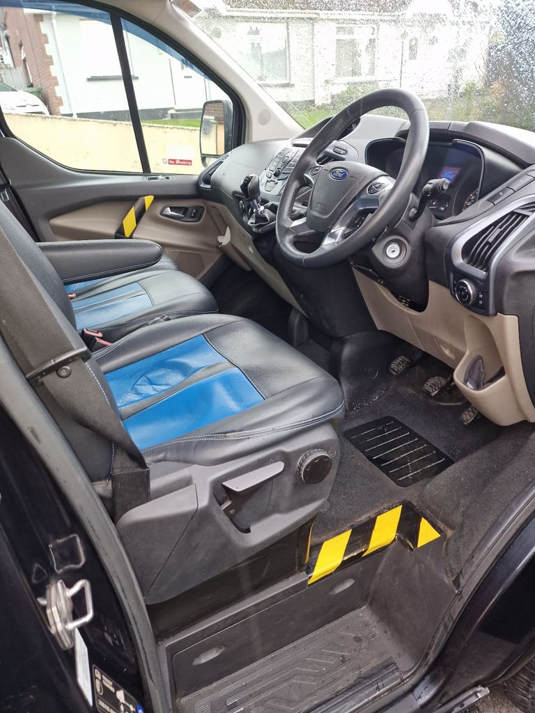 Ford, TOURNEO CUSTOM, MPV, 2015, Manual, 2198 (cc), 5 doors