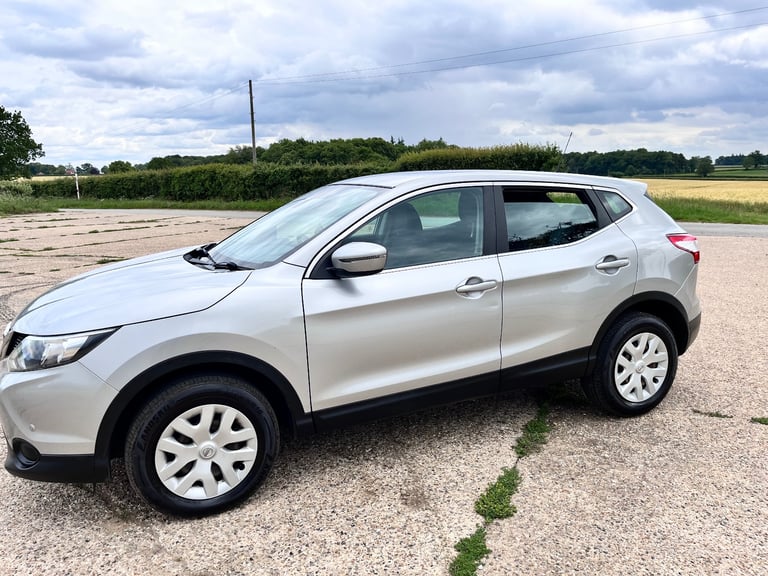 Nissan, QASHQAI, Hatchback, 2016, Manual, 1461 (cc), 5 doors
