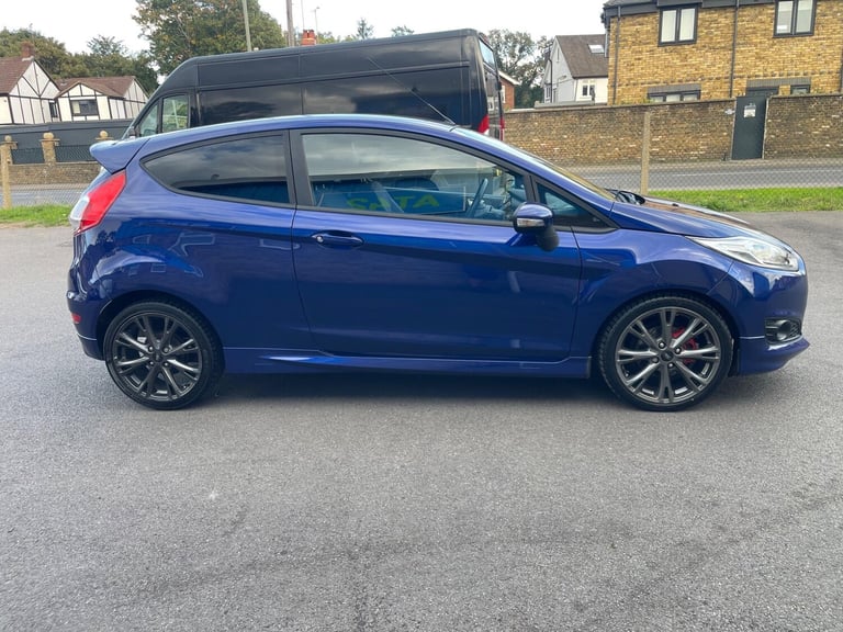 2017 Ford Fiesta 1.0T EcoBoost ST-Line Euro 6 (s/s) 3dr HATCHBACK Petrol Manual