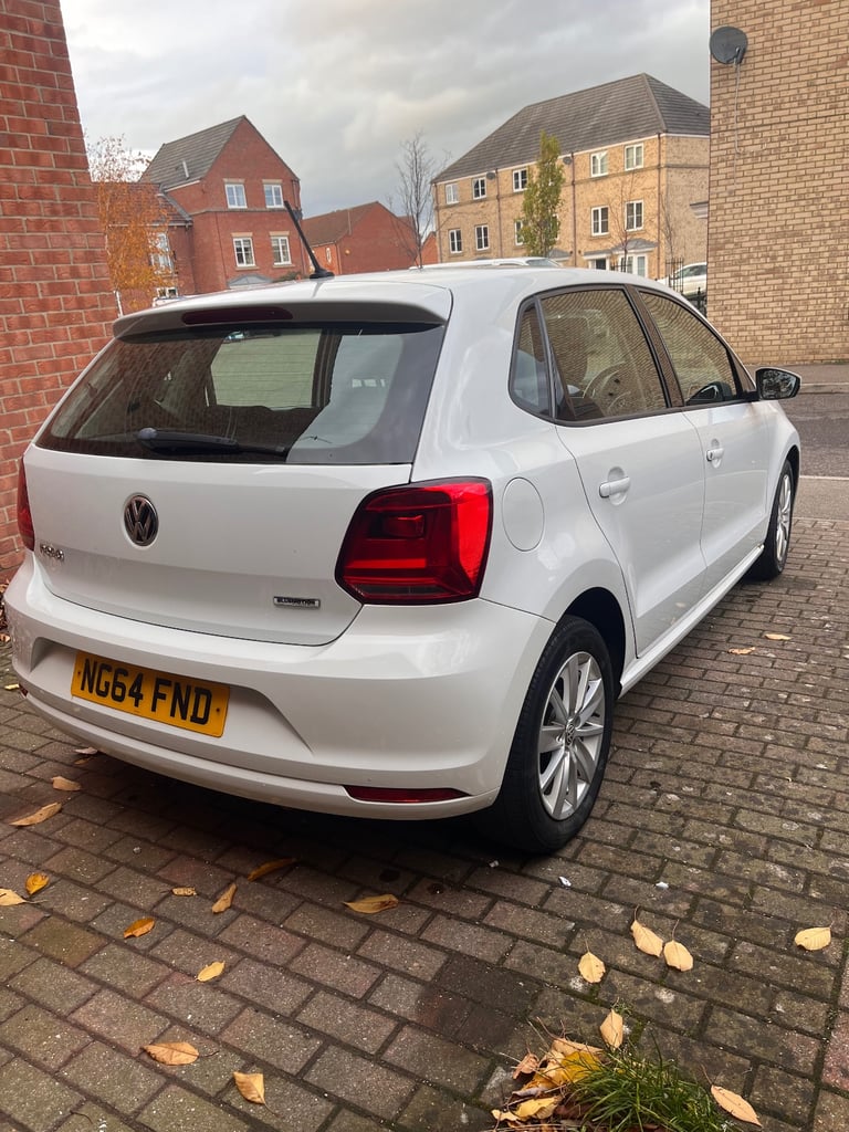 Volkswagen, POLO, Hatchback, 2015, Manual, 999 (cc), 5 doors