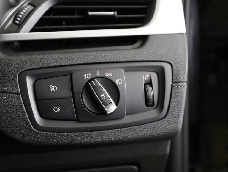 2022 BMW X2 2.0 20i Sport SUV 5dr Petrol Auto xDrive Euro 6 (s/s) (178 ps) HATCHBACK Petrol Autom...