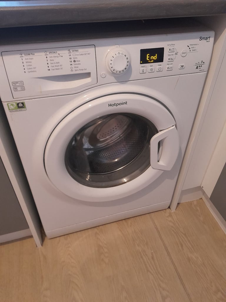 image for Hotpoin washing machine 