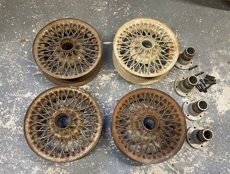 Wire wheels (4)
