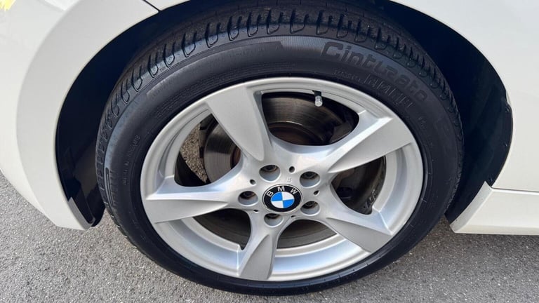 BMW 1 SERIES 2.0 118d Sport Euro 5 (s/s) 2dr 2011