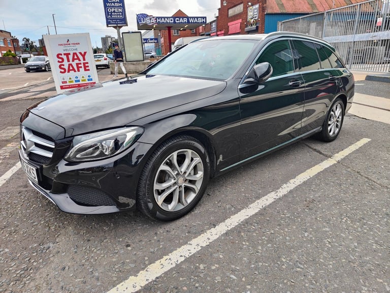 image for Mercedes C220 Diesel Estate (69k miles)