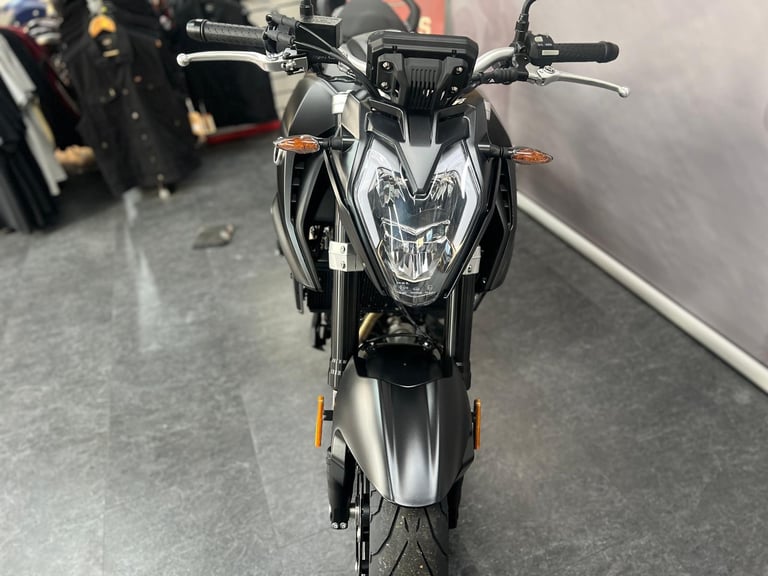 VOGE 2025 R625cc SPORT NAKED BEST VALUE MID RANGE TODAY AND ONLY £4999 